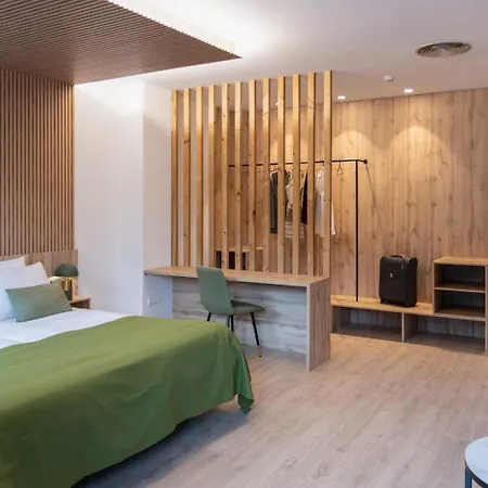 & Restaurante El Casino Hotel Villafranca Del Bierzo