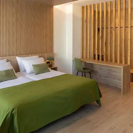 & Restaurante El Casino מלון