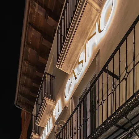 & Restaurante El Casino * فيلافرانكا ديل بيرزو