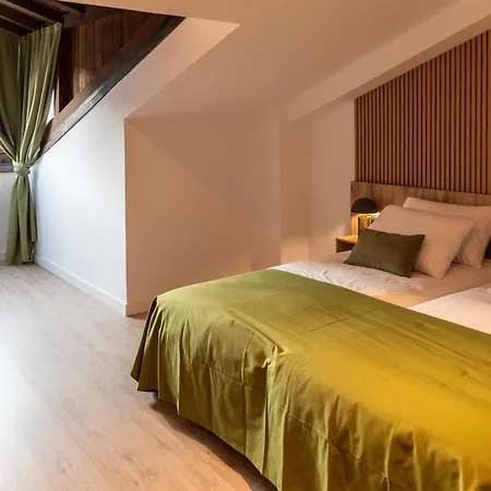 & Restaurante El Casino * Villafranca Del Bierzo