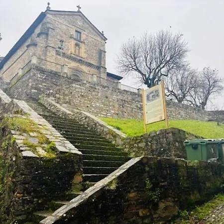 & Restaurante El Casino מלון וילה פרנקה דל ביירסו