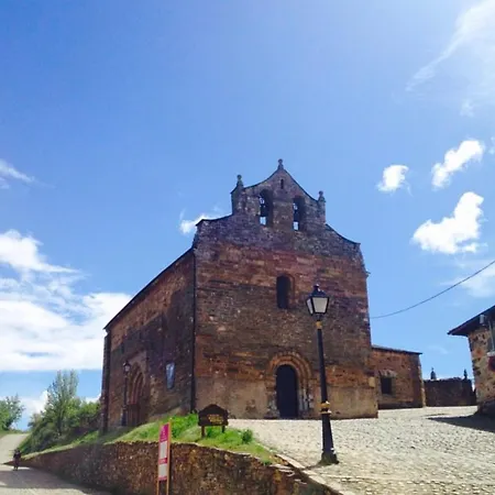 & Restaurante El Casino וילה פרנקה דל ביירסו