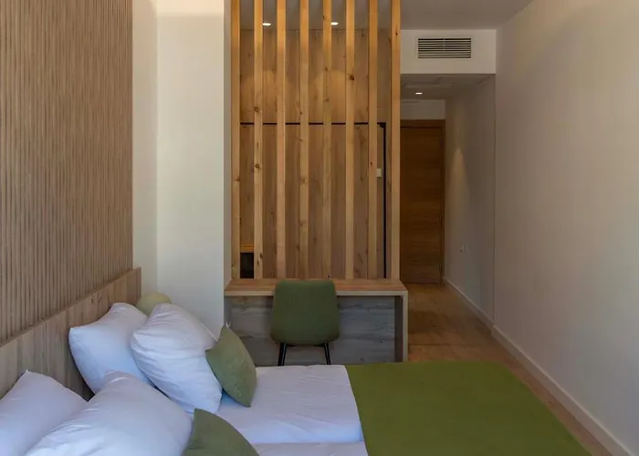 מלון & Restaurante El Casino