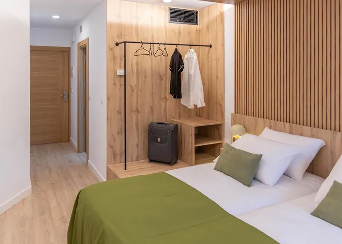 מלון & Restaurante El Casino