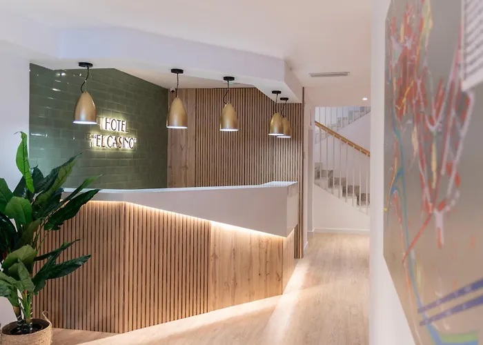 מלון & Restaurante El Casino