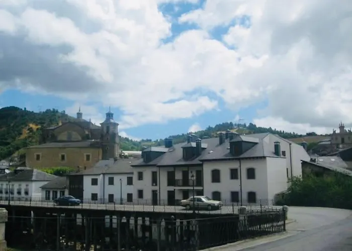 & Restaurante El Casino *